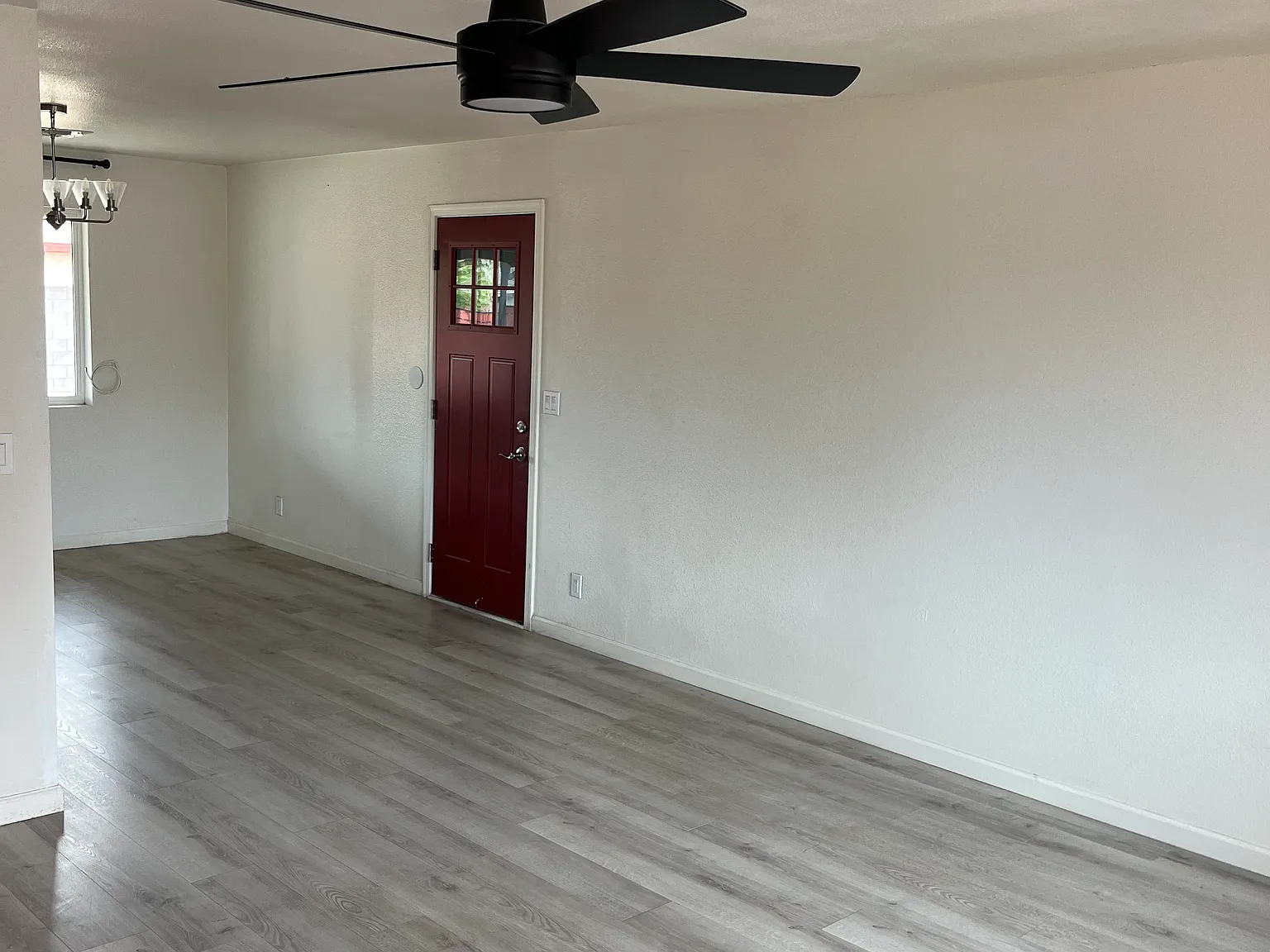 3 bed, 1148 sqft, $2,495 — Photo 3
