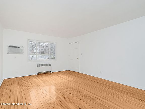 5th image of 175 Arlo Rd #A