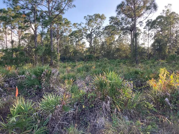 27087 Chamois Dr #12, Punta Gorda, FL 33955