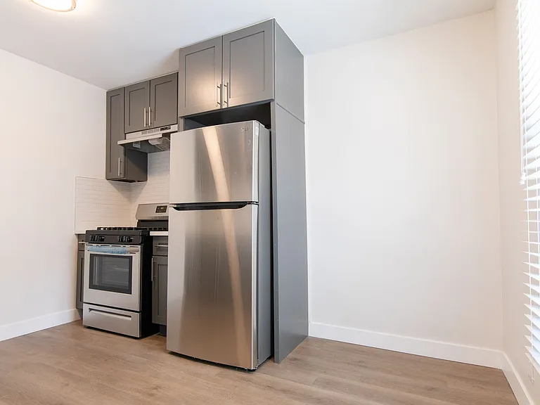 St. Andrews Apartments — Photo 27