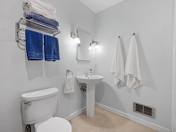 4th image of 35 Channel Center St Unit 210
