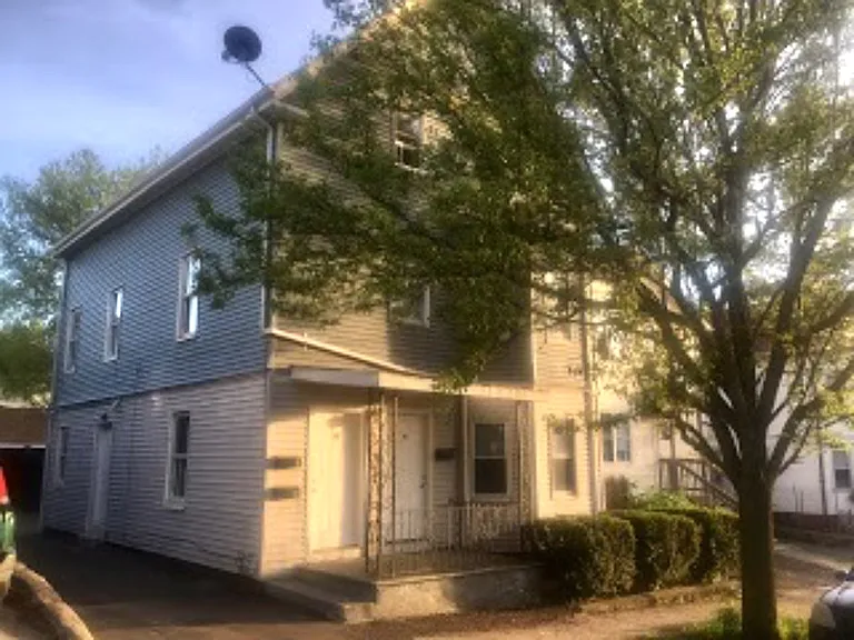 92 Rosedale St #1 — Photo 8