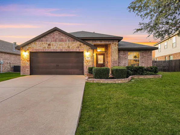 12013 Horseshoe Ridge Dr, Fort Worth, TX 76244