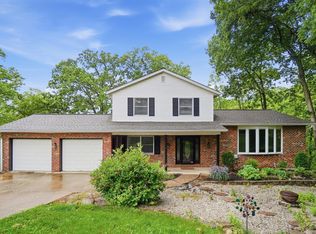 1122 Thornhill Ln, Lawrenceburg, IN 47025