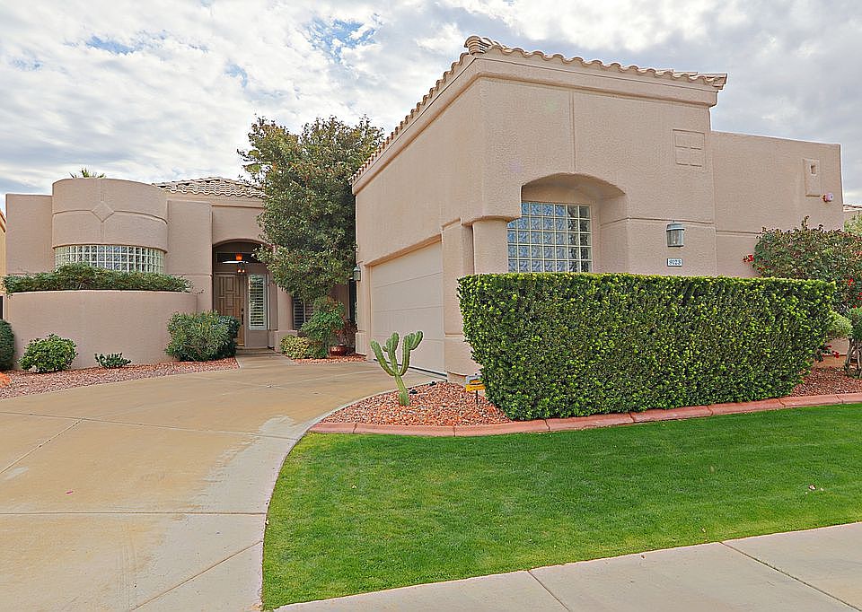 1st image of 9123 N 115th Pl