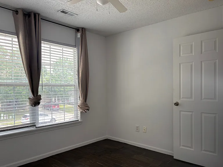 7248 Kimble Dr — Photo 36