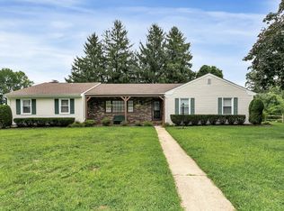 25 Allen St, Shrewsbury, NJ 07702
