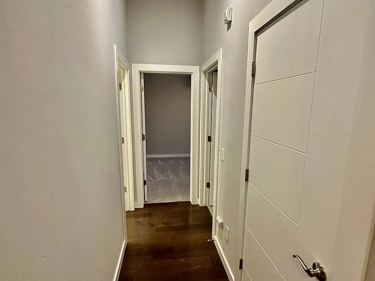 18537 Haslemere Ln — Photo 26