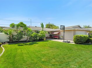 11320 Town Country Dr, Riverside, CA 92505