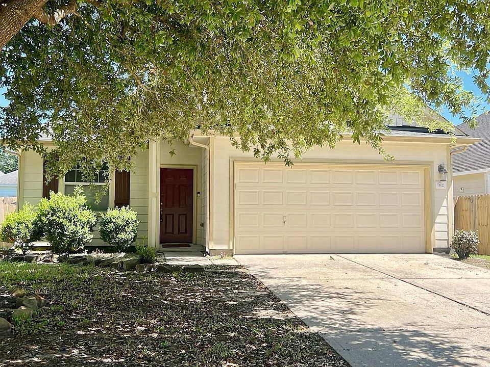 1st image of 15822 Lost Anchor Way Ln