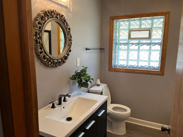 2511 Ashland Ave — Photo 9