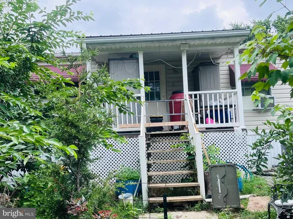 17101 Miner Ave, Williamsport, MD 21795