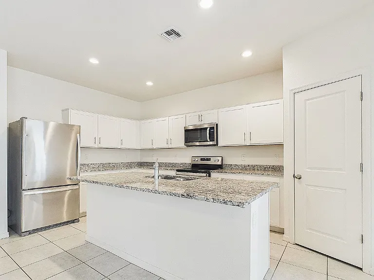 35269 W Santa Clara Ave — Photo 21