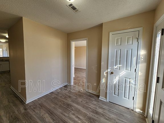 4th image of 10717 Misty Meadows Ct