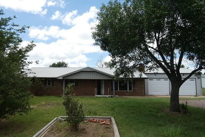 1st image of 1077 SW Post Oak Rd