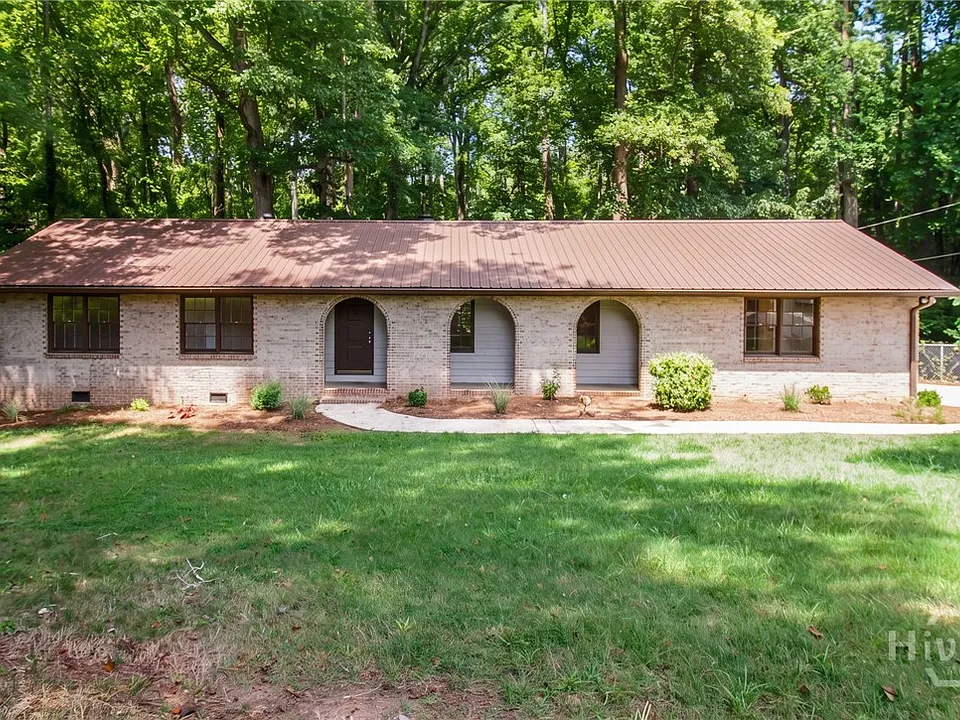 1191 Arrowhead Rd