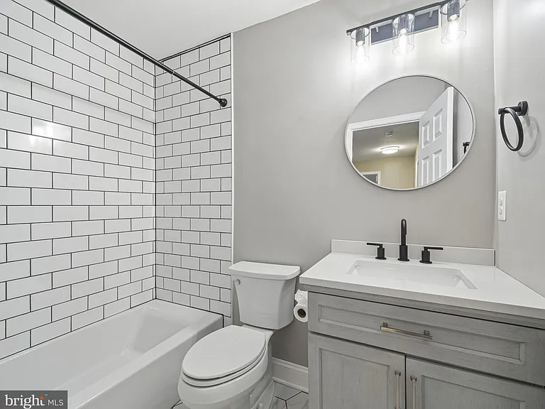 1525 Walters Ln — Photo 28