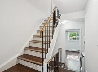 1209 Queen St E #10, Toronto, ON M4M3H4