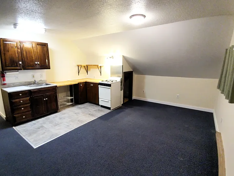 4 Mechanic St #B3 — Photo 25