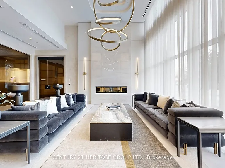 8888 Yonge St #708 — Photo 8