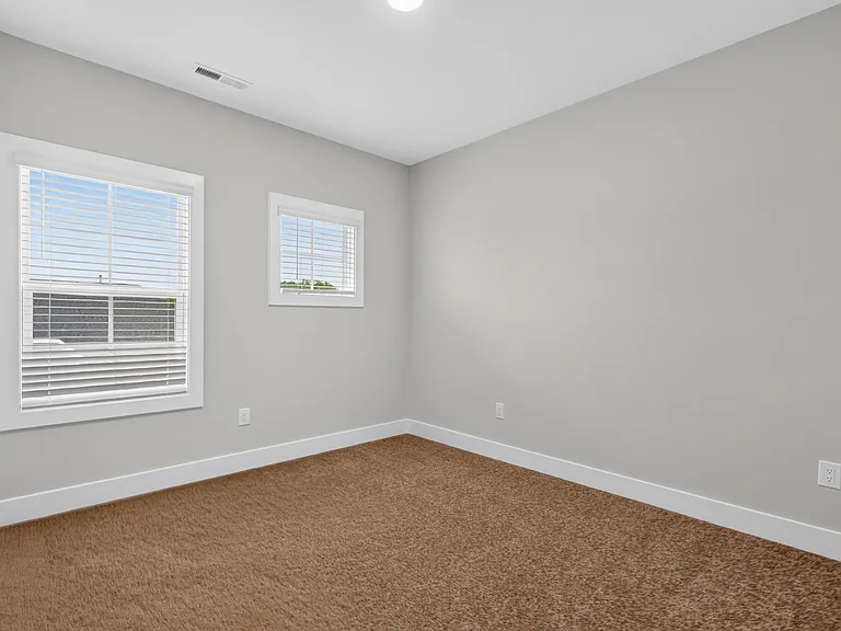 2405 Adrift Rd — Photo 25