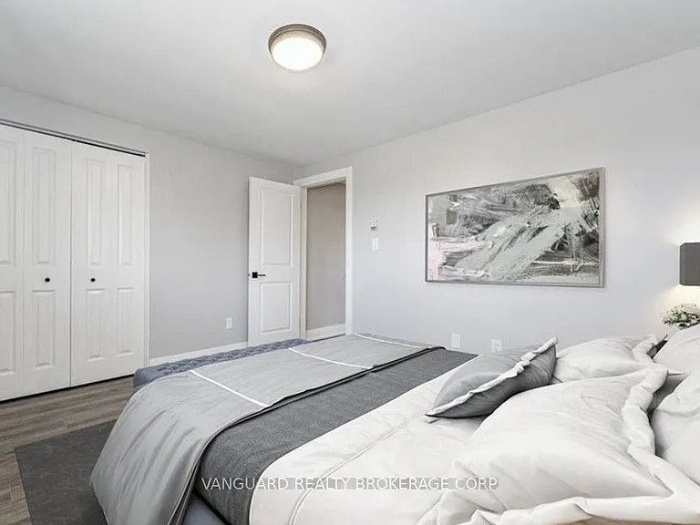 135 Pollock Ave — Photo 13