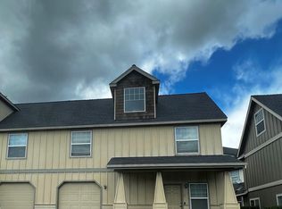 1401 NE Lucinda Ct APT 2, Bend, OR 97701