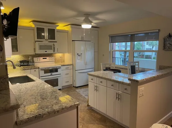 281 S Hollybrook Dr #50-205, Hollywood, FL 33025