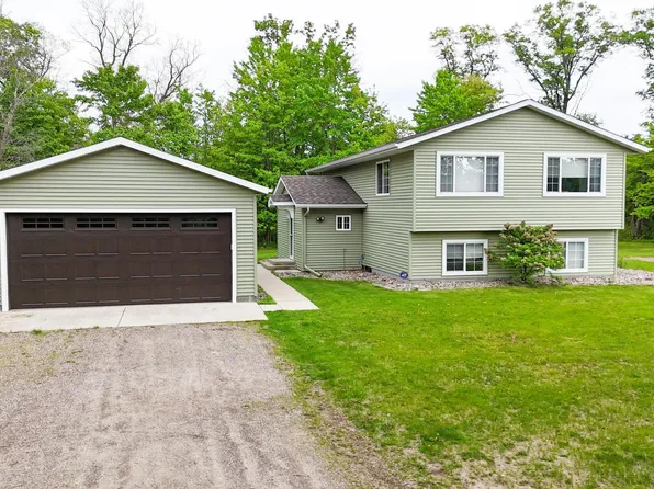 13451 57th St, Clear Lake, MN 55319