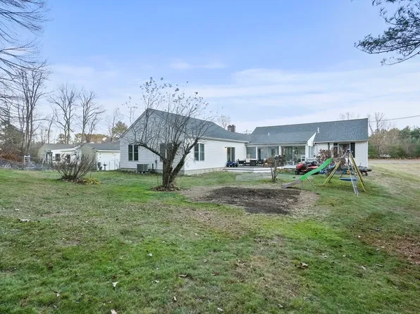 430 Wheelwright Rd, Barre, MA 01005