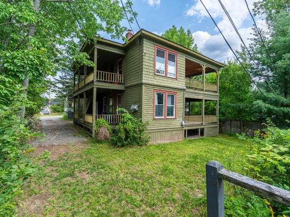 46 Saint Bernard St, Saranac Lake, NY 12983