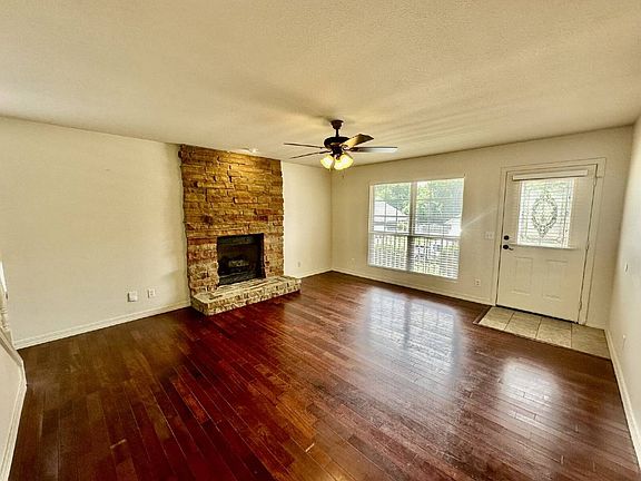 4th image of 5217 S 62nd St