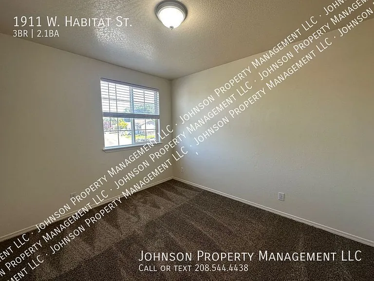 1911 W Habitat St — Photo 10