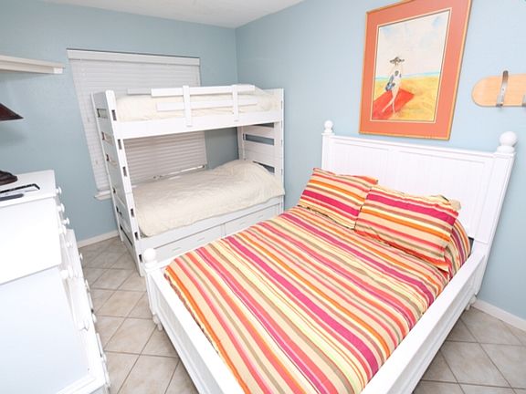 4th image of 123 E Amberjack Casa Del Sol Condos #301
