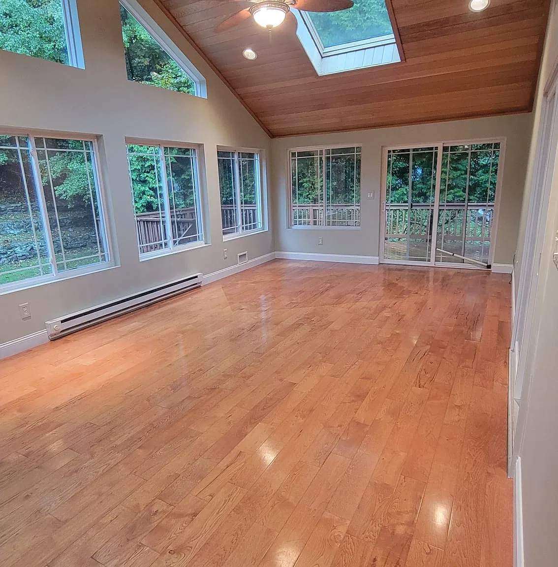 3 bed, 1841 sqft, $4,100 — Photo 4