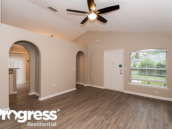 5th image of 1587 Slash Pine Ct