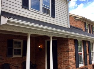 37 Somersett Dr, Spartanburg, SC 29301