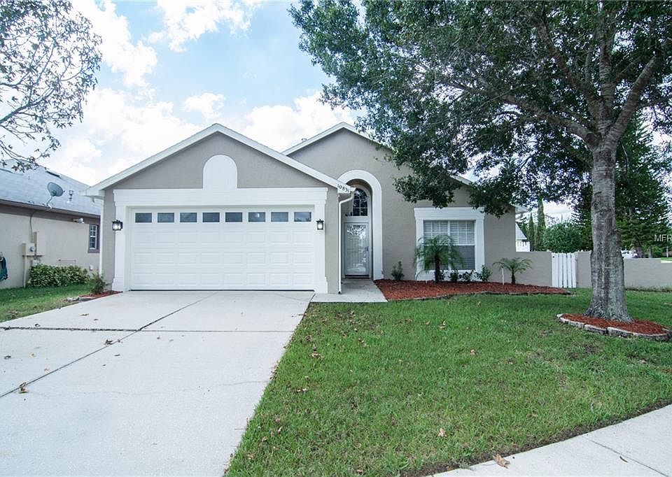 1st image of 10831 Cherry Oak Cir