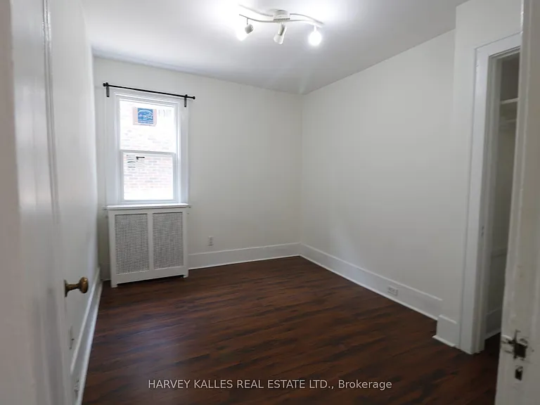 6 Poplar Plains Cres #MAIN — Photo 15