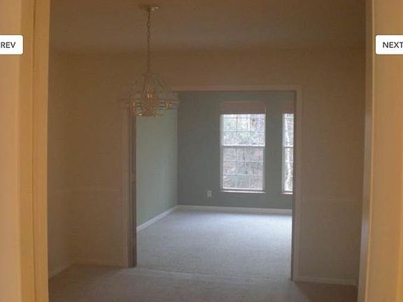 4th image of 215 Greenland Dr