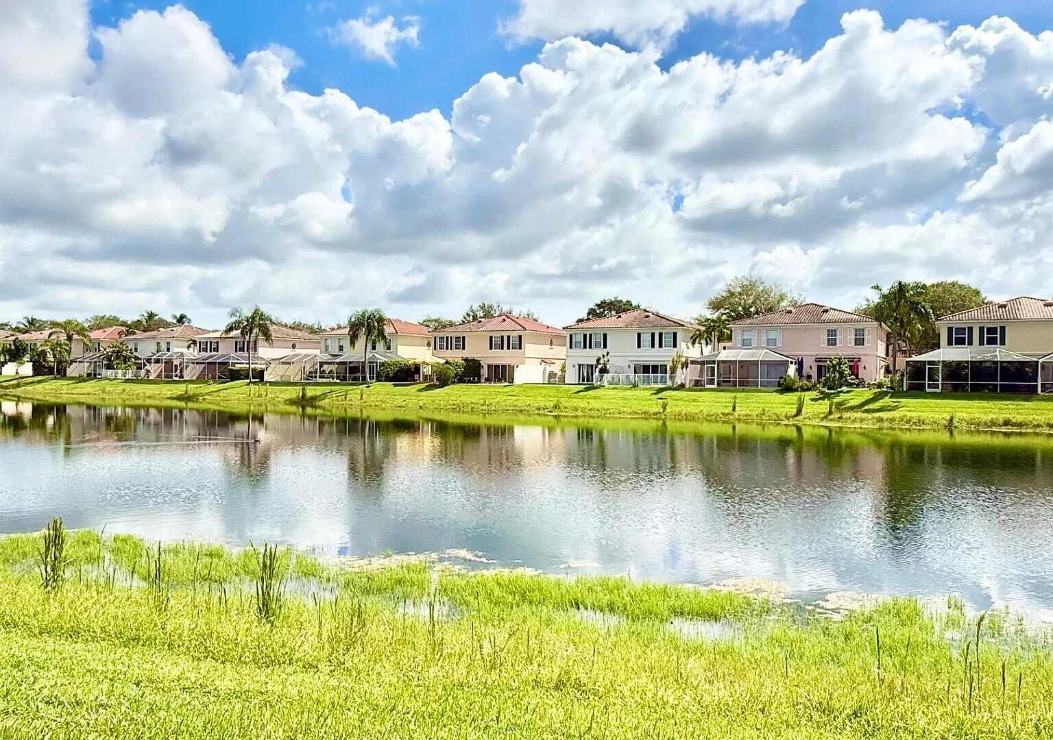 3 bed, 2.5 bath, 1500 sqft, $3,000 — Photo 2