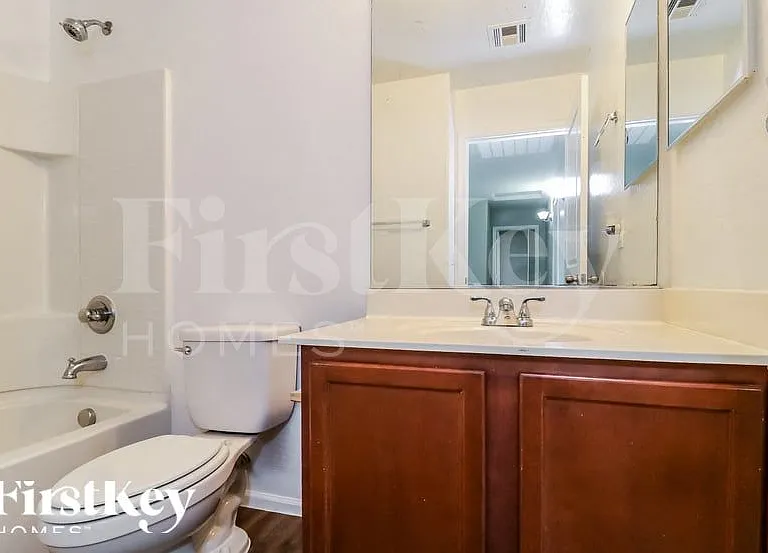 10222 W Hess St — Photo 13