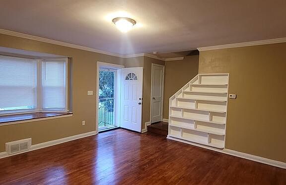 4th image of 5928 Hillen Rd