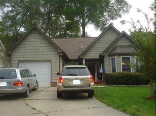 2205 Olde Chantilly Ct, Charlotte, NC 28205