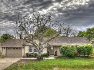 19923 N Cherry St, Lockeford, CA