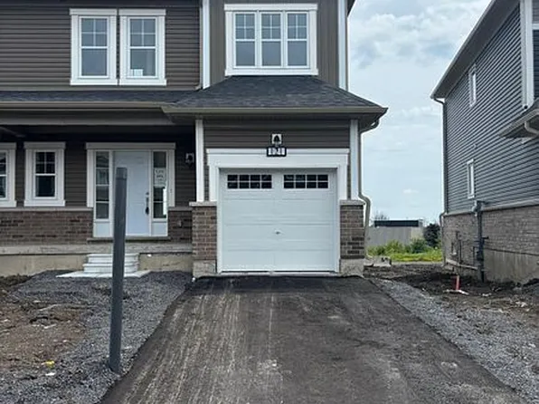 121 Gildersleeve Blvd, Loyalist, ON K0H 1G0
