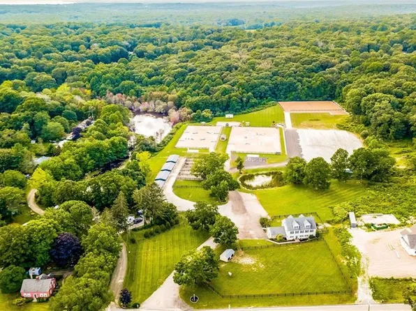 78 Killingworth Turnpike, Clinton, CT 06413