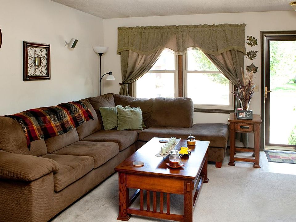 Helen Court Living Room