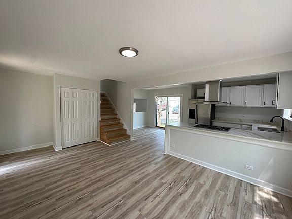 3rd image of 1624 Turnbull Dr