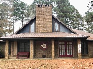 365 Bradley Rd, Hermitage, AR 71647